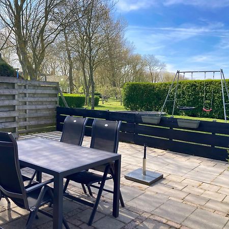 Landelijk Gelegen Vakantiebungalow Ok19 Oostkapelle Exterior foto