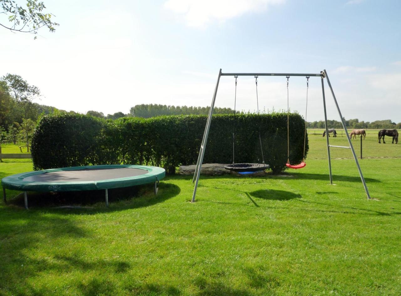 Landelijk Gelegen Vakantiebungalow Ok19 Oostkapelle Exterior foto